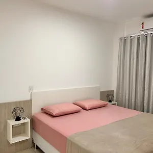 Apto Confortavel Com 3 Quartos , Tijucas Brasil